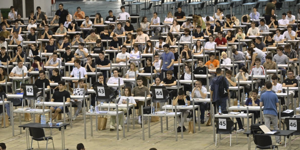 Sjajne vesti za studente! Država refundira školarine - Isto važi za nove brucoše