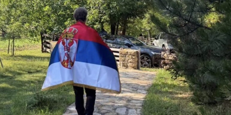 Iz Dobrače do Skupštine Srbije: Gradonačelnik Kragujevca pešači na veliki skup 27. juna