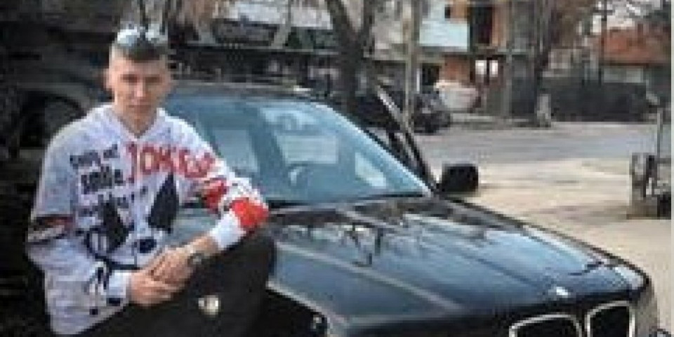 Potrebni donori kože: Mile (30) iz Šapca teško povređen dok je gasio vatru u garaži