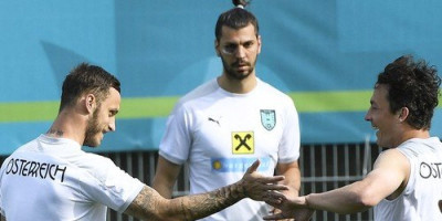 Arnautović? Dragović začepio usta selektoru - Srbin čuva Srbinu leđa, bura u Austriji