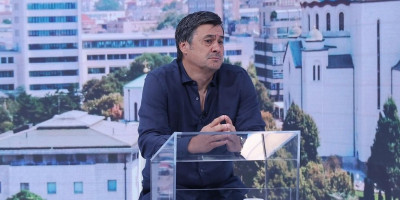 Rade Bogdanović zagrmeo zbog sutkinje! Da me žene pogrešno ne shvate, mora bolje da se spremi