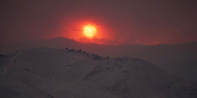 Vatrena stihija guta Jutu: Proglašeno vanredno stanje i zabranjen vatromet pred 4. jul (FOTO)