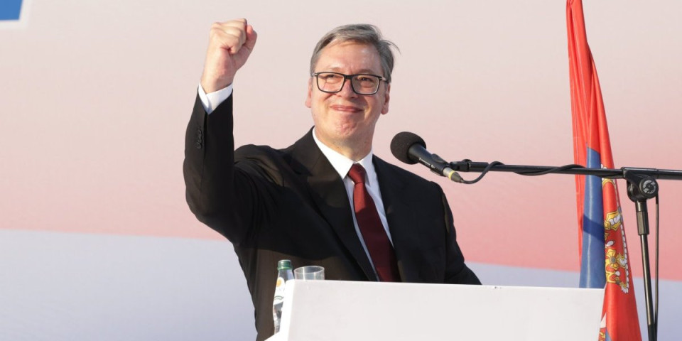 Obraćanje u 18h! Predsednik Vučić večeras donosi istorijske ekonomske vesti!