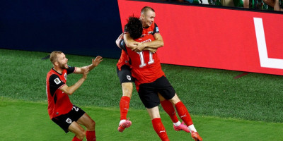 Od ovoga može da se rikne: Srbin je junak dana, pogledaje gol Karajdžića