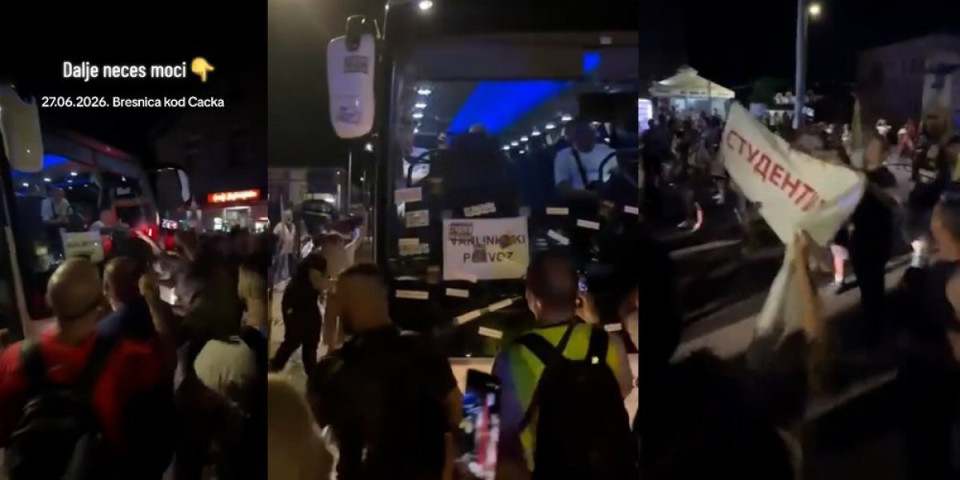 (VIDEO) Sramota u Bresnici! Zaustavili autobus pun putnika, skakali i lepili nalepnice
