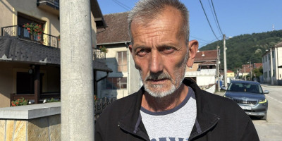 "Jako je puklo, pojavio se oblak gasa": Milenku javili da curi amonijak u Guči, odmah krenuo da spasava sina i njegovo dete