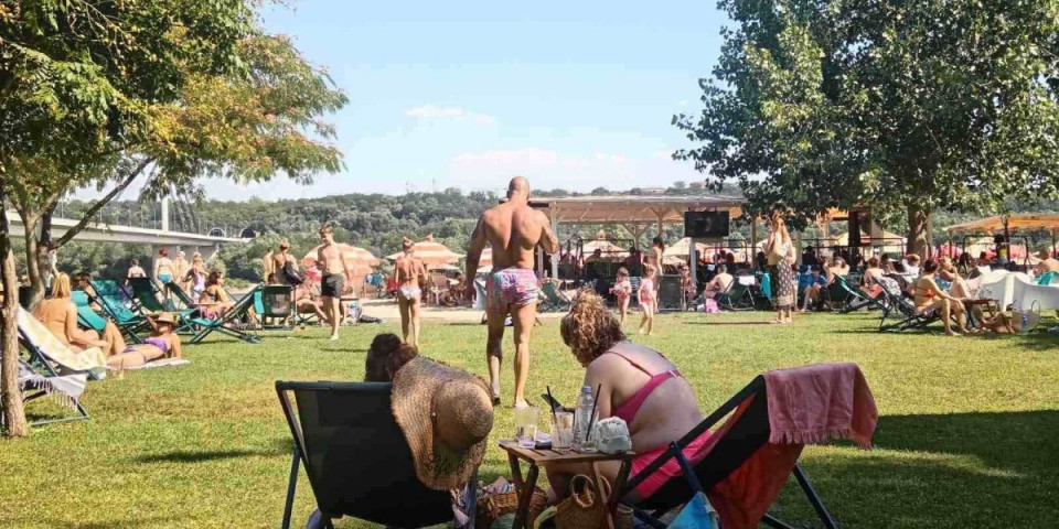 Puno k'o oko: Ovo je izričito zabranjeno na novosadskom moru
