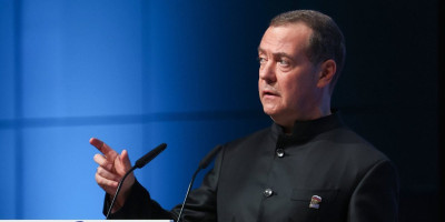 Od ovih pet ljudi sve zavisi! Medvedev zvanično saopštio šta se sprema u Rusiji: Zapad će pokušati sve