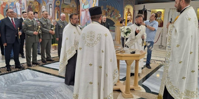 Srbija ne zaboravlja Kosovske junake: Opelo stradalima tokom NATO agresije