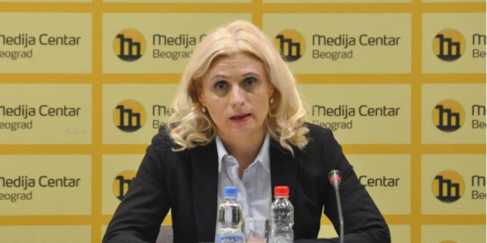 Nastao opšti karamol posle jednog snimka! Zbog nje su blokaderi zaratili međusobno, mreže gore: "Vladaj, Vučiću, još 200 godina!"