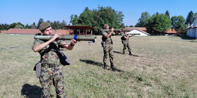 Vojska Srbije podigla sve na viši nivo: Počelo je! Mladi regruti na poligonima prolaze kroz paklenu fazu (FOTO)