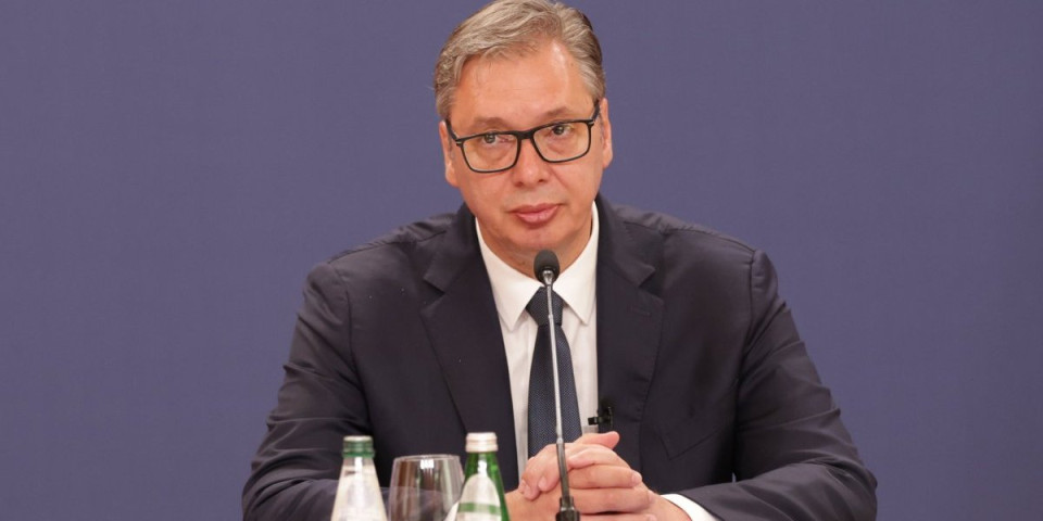 Vučić najavio izbore u naredna tri do četri meseca: Sve će biti transparentno i u skladu sa Ustavom!