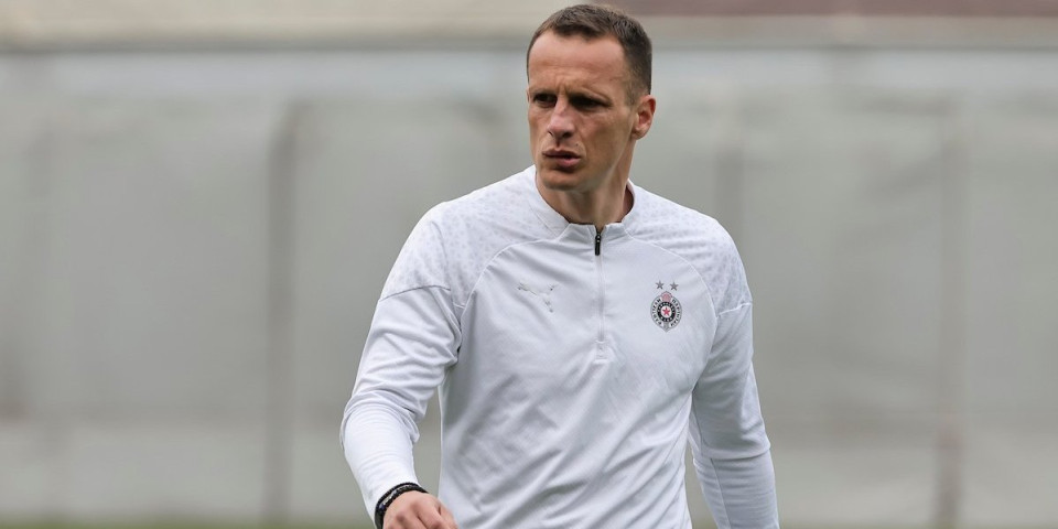 Nasilnici ga nisu uplašili! Marko Jovanović ostaje u Teleoptiku