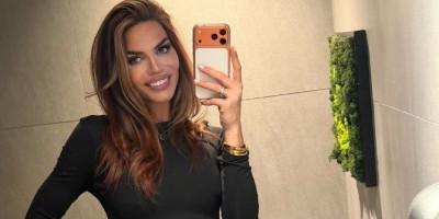 Ovako živi Dejana Živković nakon razvoda od bogataša! Sa njima provodi vreme, a hvali se telom
