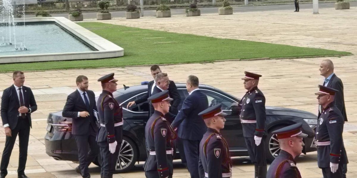 Stigao ministar policije Mađarske