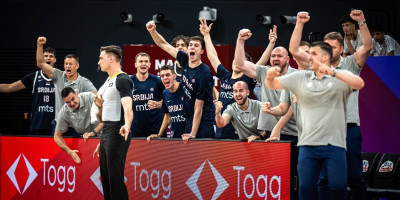 Ma, bravo breee! Srbija u polufinalu SP, "orlići" srušili Litvance i boriće se za medalju