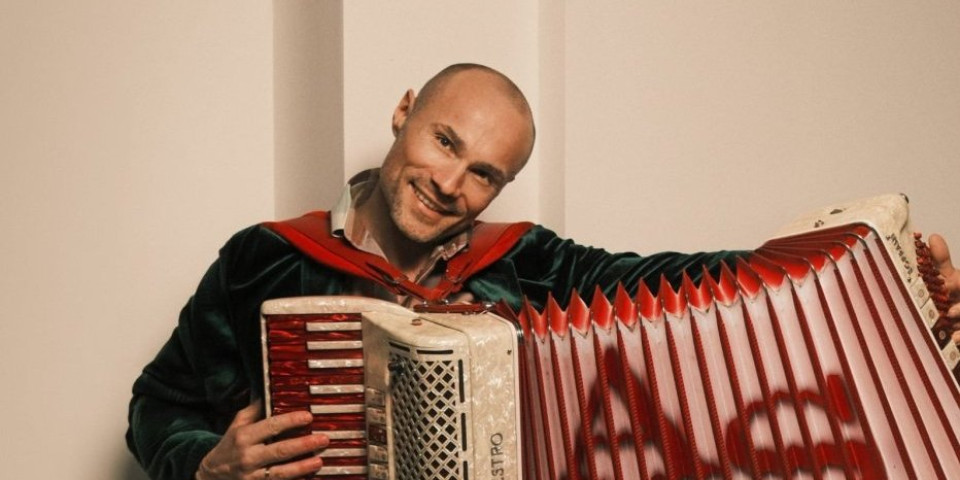 Muzički spektakl u najavi: Aleksandar Sofronijević 8. decembra u Sava Centru