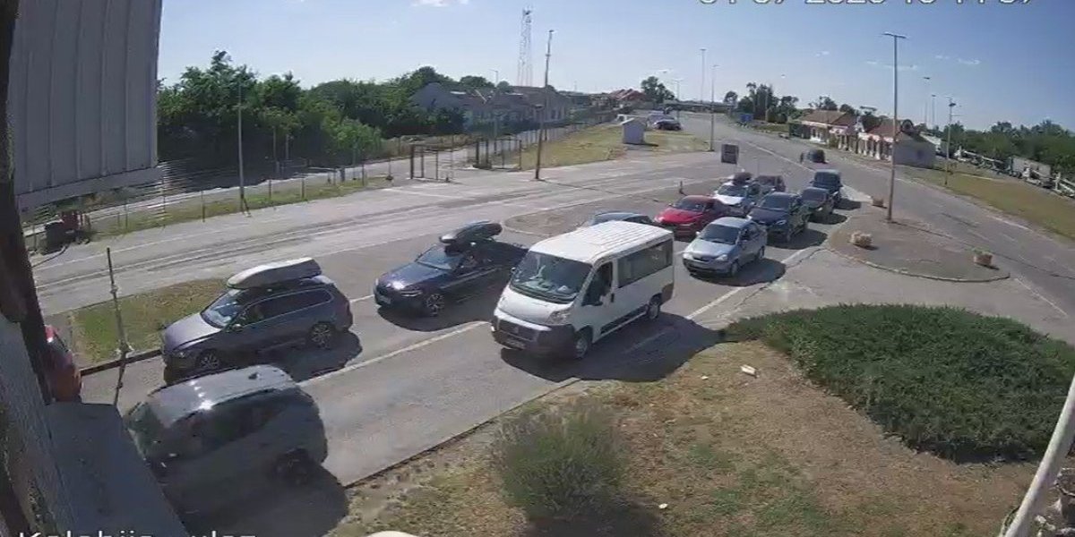 Kelebija, ulaz