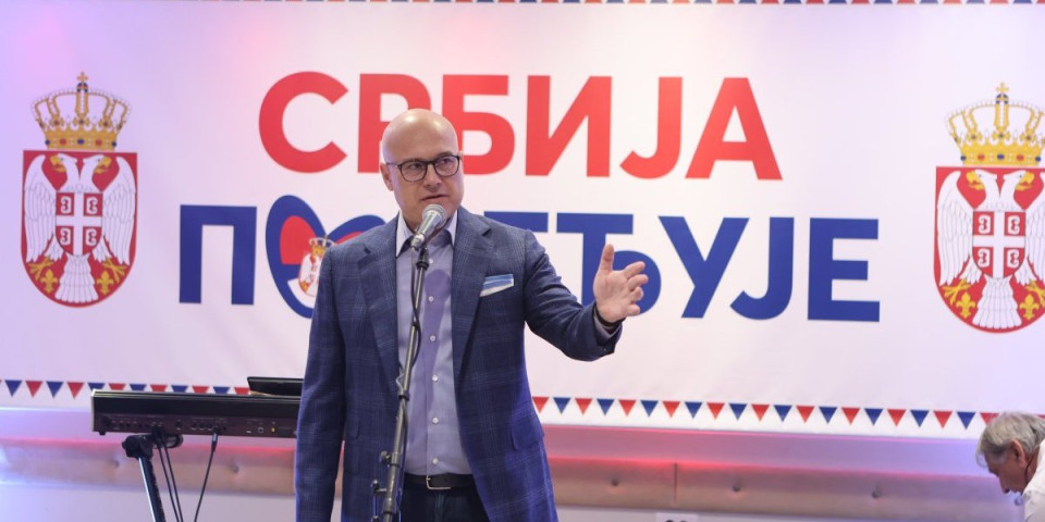 Puše se uši! Brutalna lekcija za crnogorskog odroda: Vučević postavio Spajića na mesto