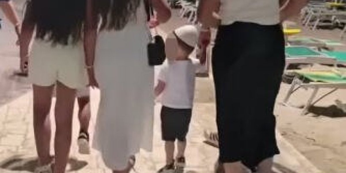 Detetu kupili belu kapu sa šiptarskim simbolom