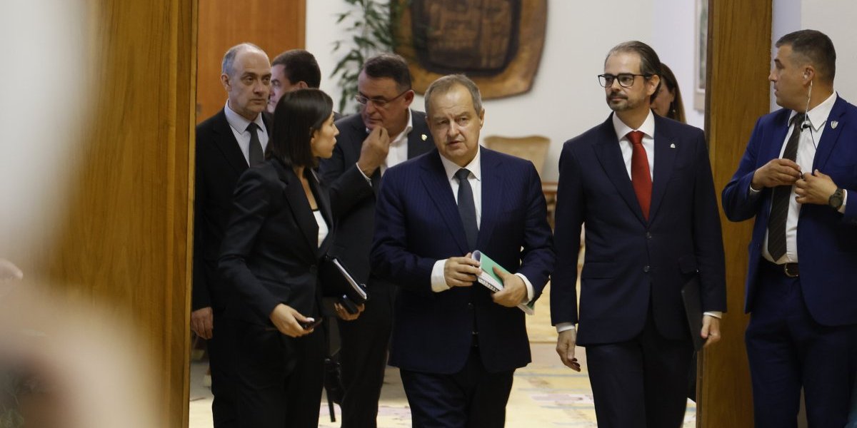 Ivica Dačić i Valdesi Urkizom
