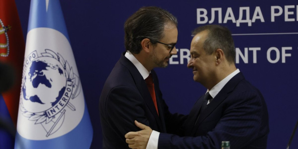 Dačić: Veoma dobra saradnja sa Interpolom, cilj da Srbija postane regionalni biro (FOTO)
