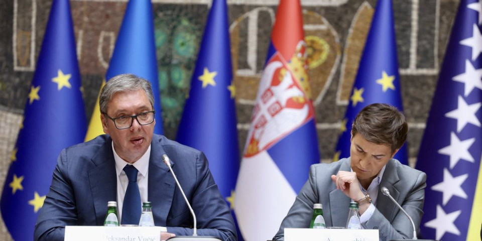 Vučić štiti otadžbinu, a za blokadere je Republika Srbija entitet! Brnabić o programu tzv. Studentske liste (FOTO)