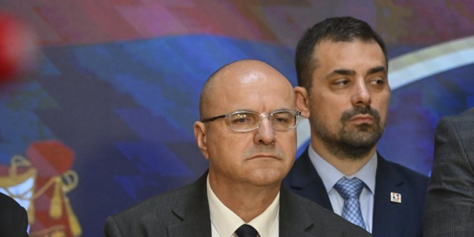 Što gore po Srbiju to bolje po blokadere: Najgori licemer Novaković zakukao zbog EU i klastera 3