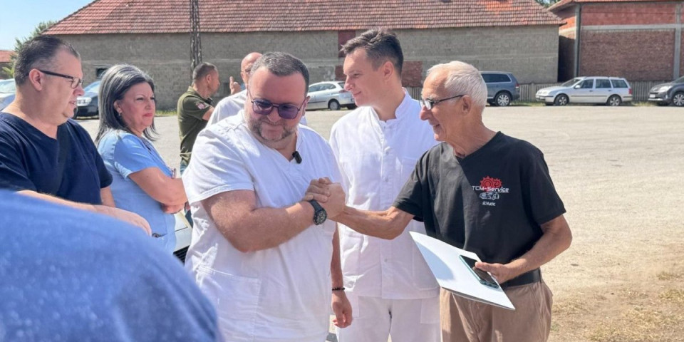 "Dovodimo lekare do svakog čoveka!" Istorijski uspeh zdravstva u Nišu: Stiže moćna mobilna ambulanta (FOTO)