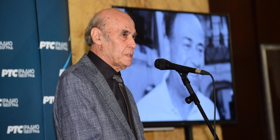 "Zaslužio je da počiva u miru!" Pevač progovorio o porodičnim sukobima nakon smrti Andrije Bajića