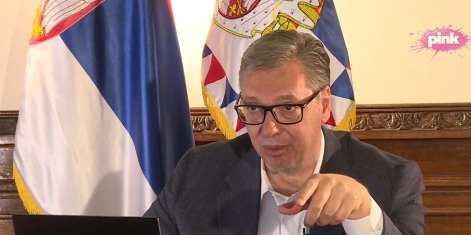 Vučić uputio krucijalnu poruku penzionerima: Ne brinite...