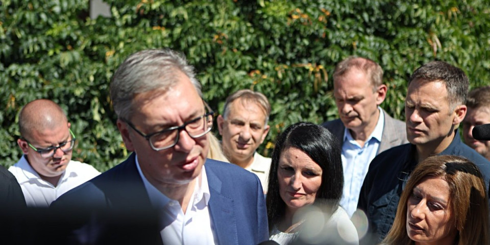 Vučić obelodanio šok informacije: Iz inostranstva su pokušali da sruše platformu "Ko si bre ti"