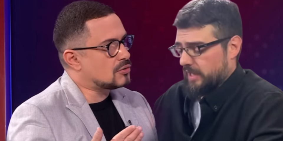 Časte se najgorim uvredama! Blokaderi pokazali pravo lice u ratu na mrežama: Prostak i digitalni nasilnik