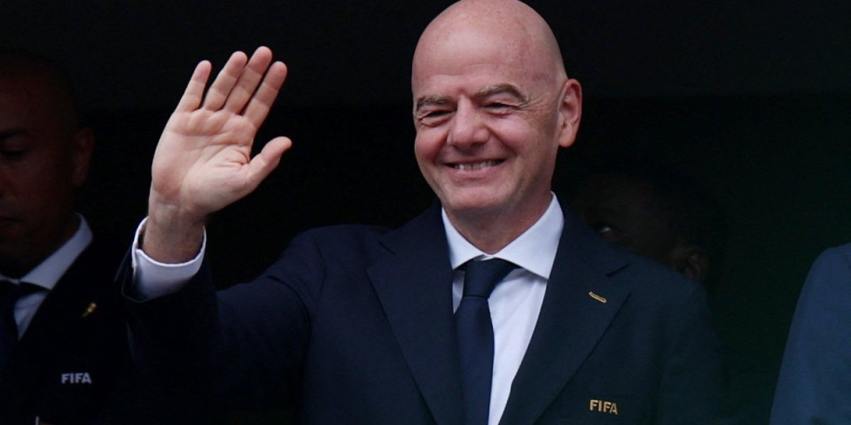 UEFA hoće da se reši Infantina! Predsedniku FIFA kreće odbrojavanje?