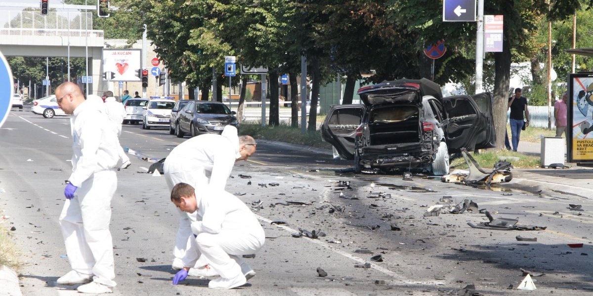 Forenzičari skupljaju dokaze