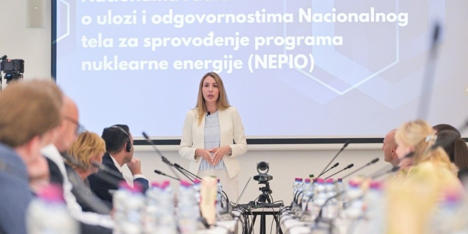 Đedović Handanović: Cilj je da Srbija do sredine naredne godine završi prvu fazu nuklearnog programa, a do 2035. počne izgradnja postrojenja