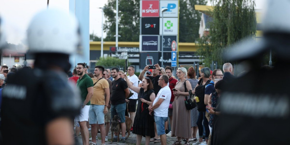 "Toliko bolesnika na onoj listi ima" Blokaderi prozivaju sopstvene kandidate: Je*em im majku, nađite još koga da vetiramo (VIDEO)