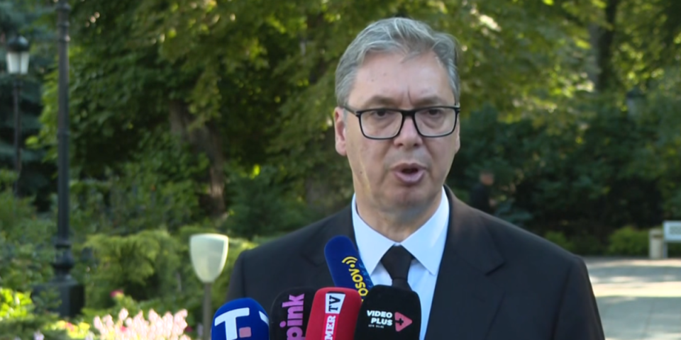 Vučić o istraživanju CRTE: Moraju da objasne gde su studenti izgubili podršku