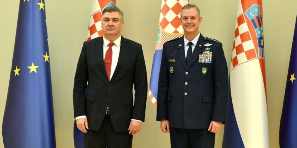 Milanović opet nešto spletkari: Sa NATO generalom većao o Kosovu i Metohiji