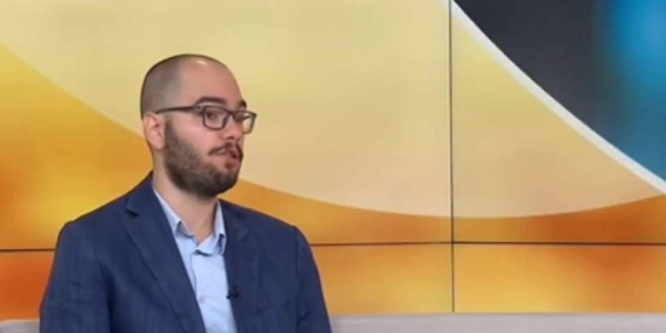 Blokaderi u kolektivnoj depresiji: Shvatili da ih narod neće, pa sami sebi prognoziraju političku sahranu  na izborima (VIDEO)