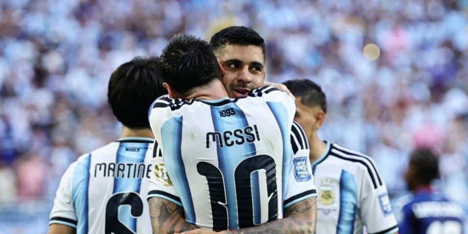 Argentinac dolio ulje na vatru, izvređao legendu Engleske: Ne želim da budem glup kao on!