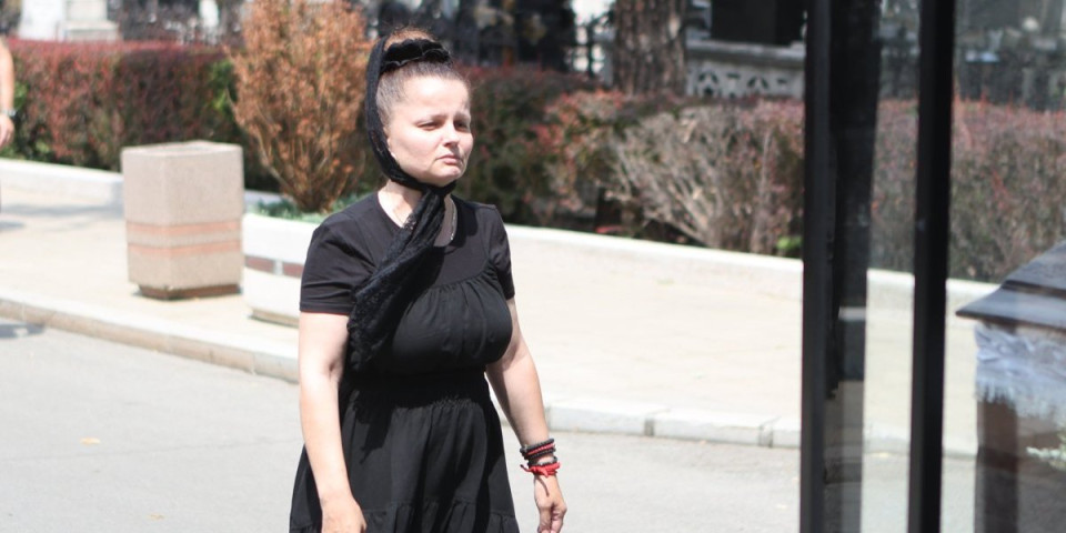 Završila u bolnici! Mala Cana hitno hospitalizovana