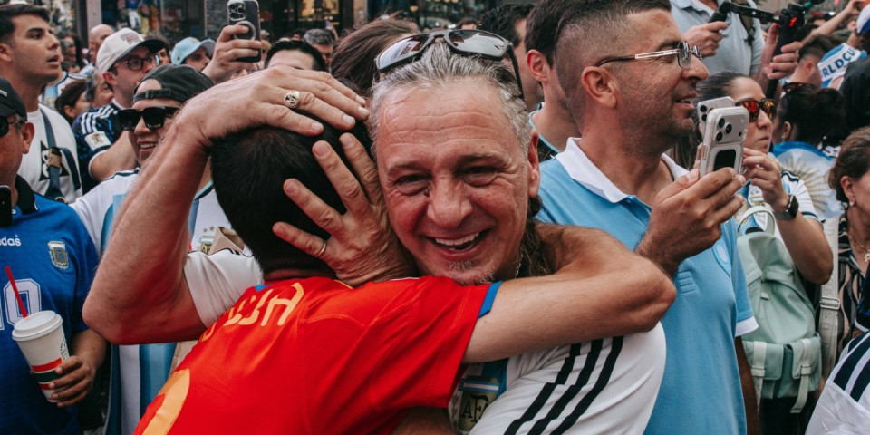 Za istoriju, slavu, navijače, narod i - zvezdicu! Argentinci žele četvrtu, Španci drugu