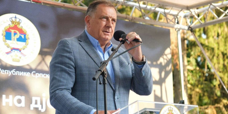 "Republika Srpska bi bila prva meta blokaderske liste!" Dodik razvalio blokadere: Oni nas vide kao grešku koju treba obrisati (FOTO)