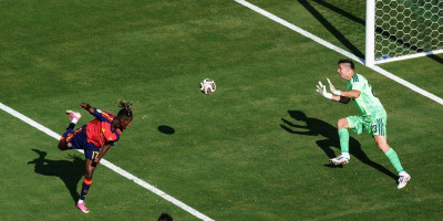 Pogledajte kako je Španiji poništen gol u 97. minutu! Neviđena drama u finalu Svetskog prvenstva (VIDEO)