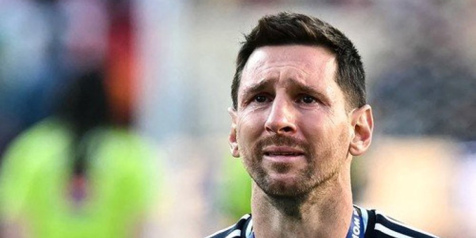 Lionel Mesi se slomio, rasplakao nasred terena posle finala Mundijala