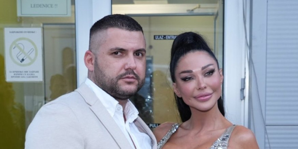 "Maja je pokupila sve njegove stvari": Asminovi roditelji očajni - Lude zbog nove snaje