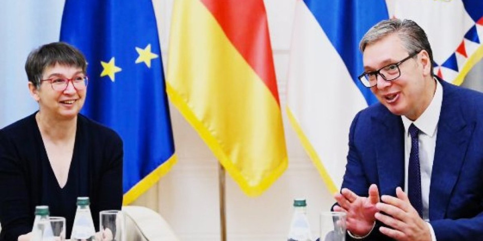 ''Ostavila trag u bilateralnim odnosima'' - Vučić primio u oproštajnu posetu Anke Konrad