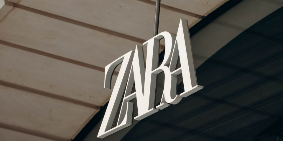 "Zara" ponovo u centru skandala! Kostim za decu podseća na odelo iz logora? Ovo im nije prvi put