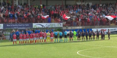 Gest navijača Larna koji će oduševiti celu Srbiju: Severna Irska zna da je Kosovo srpsko (FOTO)